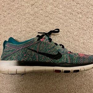 Nike Free Flynit 5.0- gently used Spacedye